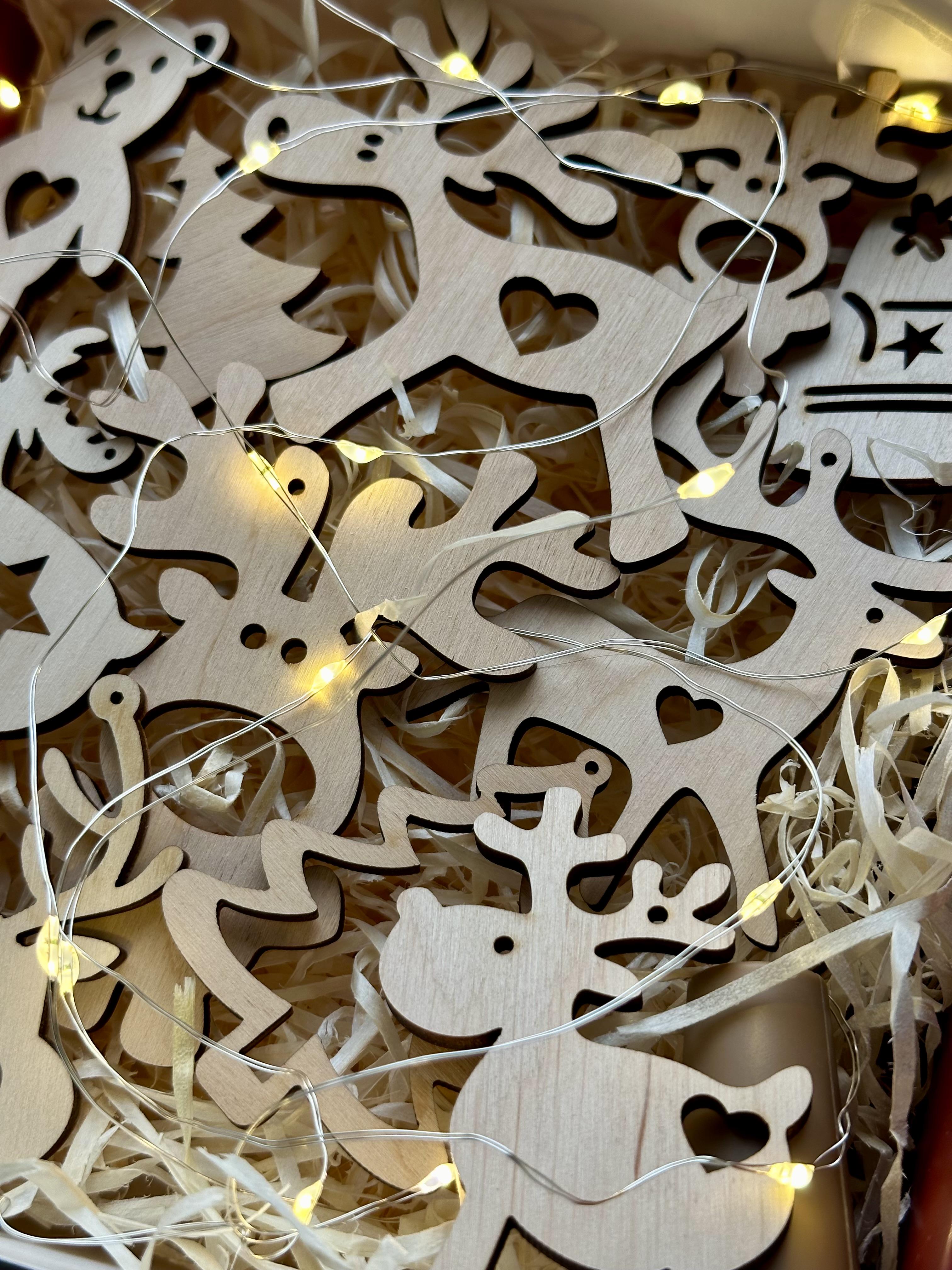 Набір з іграшками дерев'яними новорічними 12 шт. - фото 7