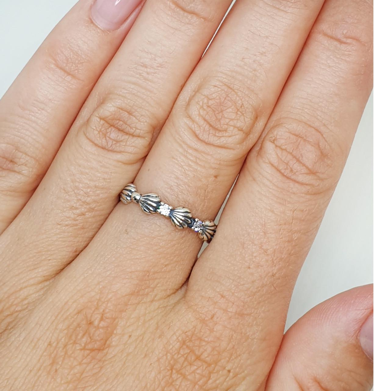 Кольцо серебряное с кубическим цирконием р. 18 2,74 г (1491730485)