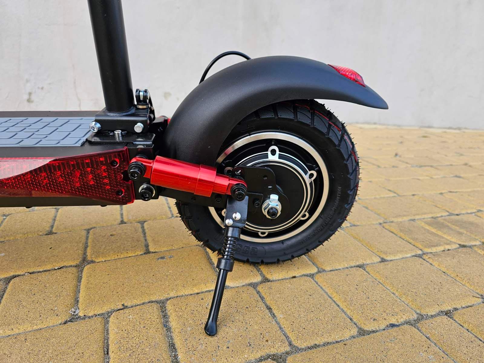 Электросамокат с сиденьем KugooKirin M4 PRO 1000 W/18 Ah 2025 +3 фары - фото 8 Электросамокат с сиденьем KugooKirin M4 PRO 1000 W/18 Ah 2025 +3 фары - фото 8