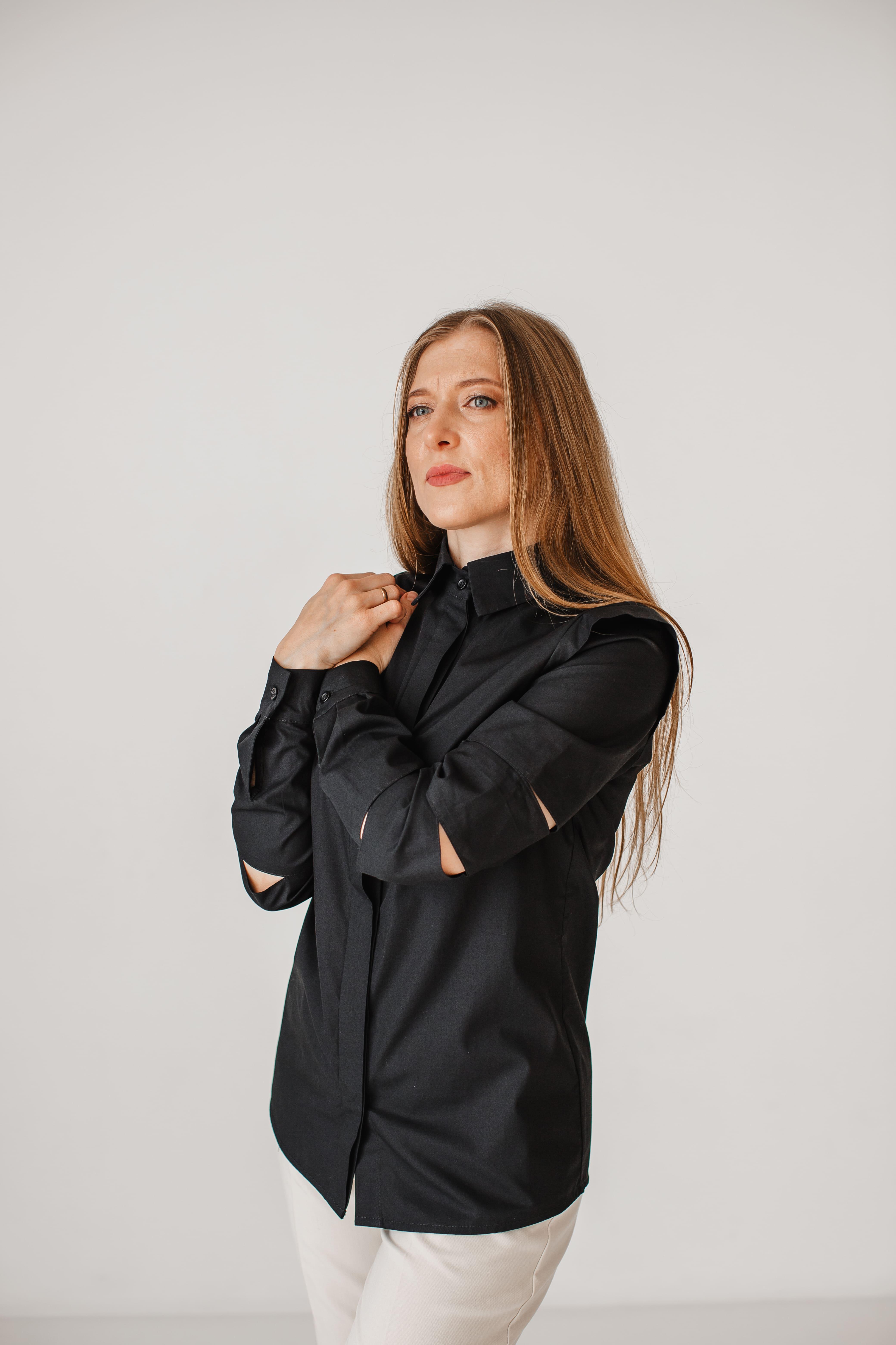 Сорочка жіноча приталена VSlatinina з розрізами на рукавах S Чорний (01234567822) - фото 5 Сорочка жіноча приталена VSlatinina з розрізами на рукавах S Чорний (01234567822) - фото 5