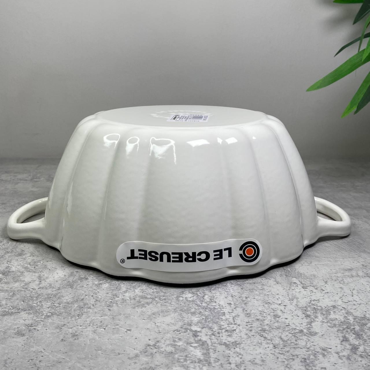 Кастрюля с крышкой Le Creuset Signature Тыква 3,7 л White (21238240101441) - фото 6 Кастрюля с крышкой Le Creuset Signature Тыква 3,7 л White (21238240101441) - фото 6