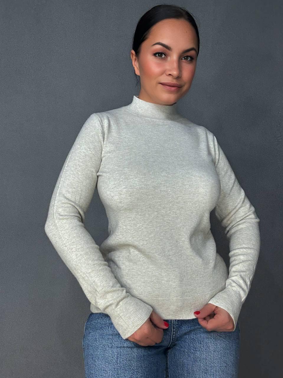 Светр жіночий A-N 106 водолазка гольф з коміром стійкою базовий OS Бежевий (5408) - фото 5