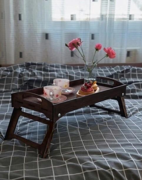 Столик для завтрака/обіду на ніжках 58х28 см Шоколадний (017ст) - фото 3 Столик для завтрака/обіду на ніжках 58х28 см Шоколадний (017ст) - фото 3