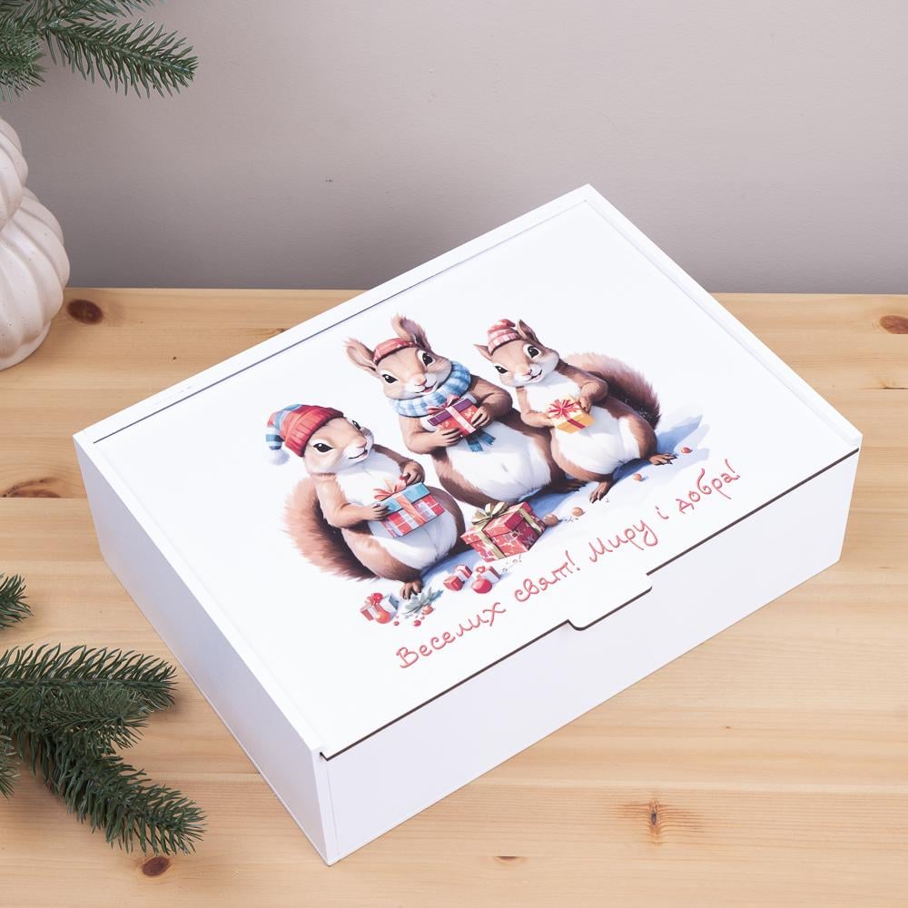 Коробка прямоугольная деревянная белочки 32 см (6967-23)