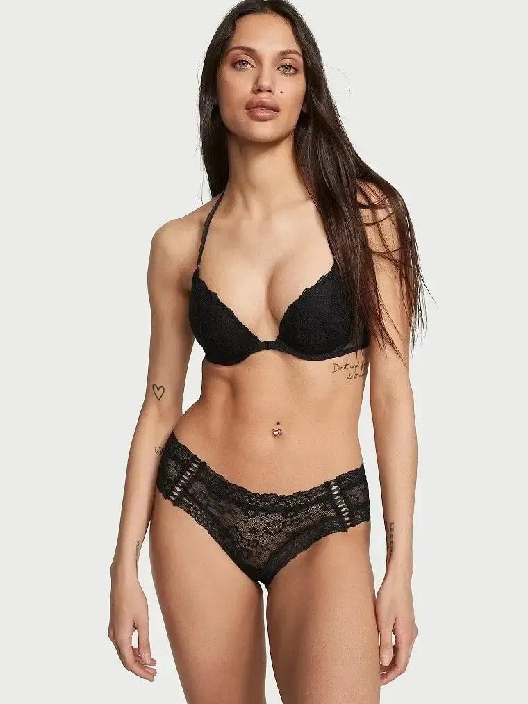 Трусики чики Victoria's Secret Floral Lace Cheeky Panty Black L Черный (26645604) Трусики чики Victoria's Secret Floral Lace Cheeky Panty Black L Черный (26645604)