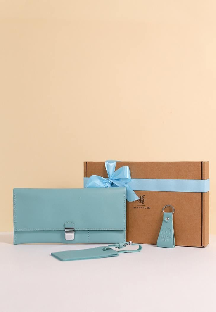 Набор кожаных аксессуаров для путешественника Дубай (A-027320)