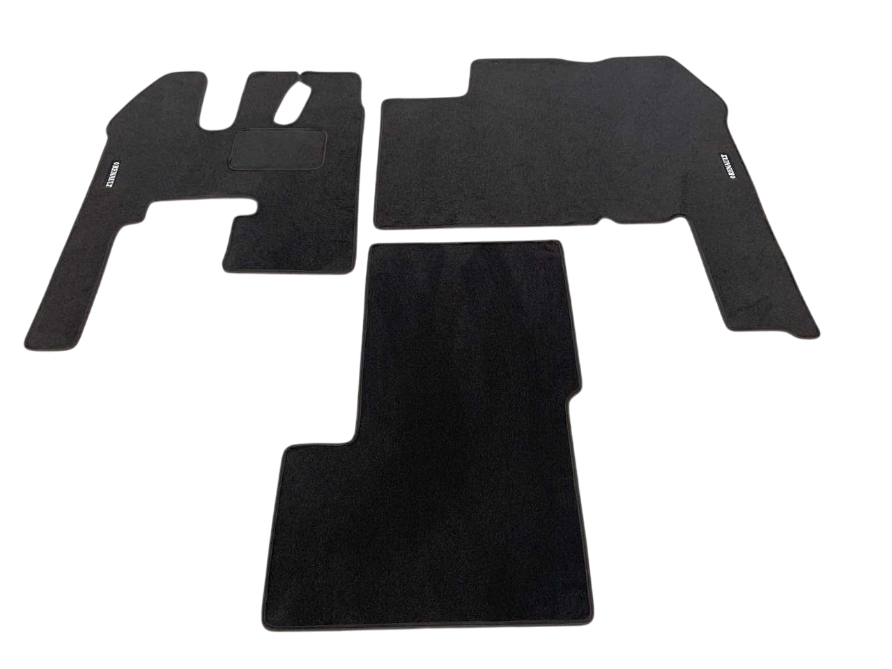 Коврики автомобильные ворсовые для Renault Magnum 520 DXI АКП 2011- (1417710993)