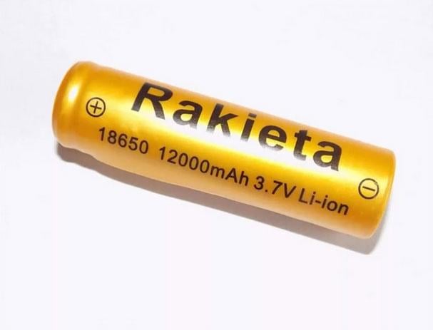 Акумулятор літієвий Rakieta Li-Ion 18650 3.7V 2000 mAh захищений