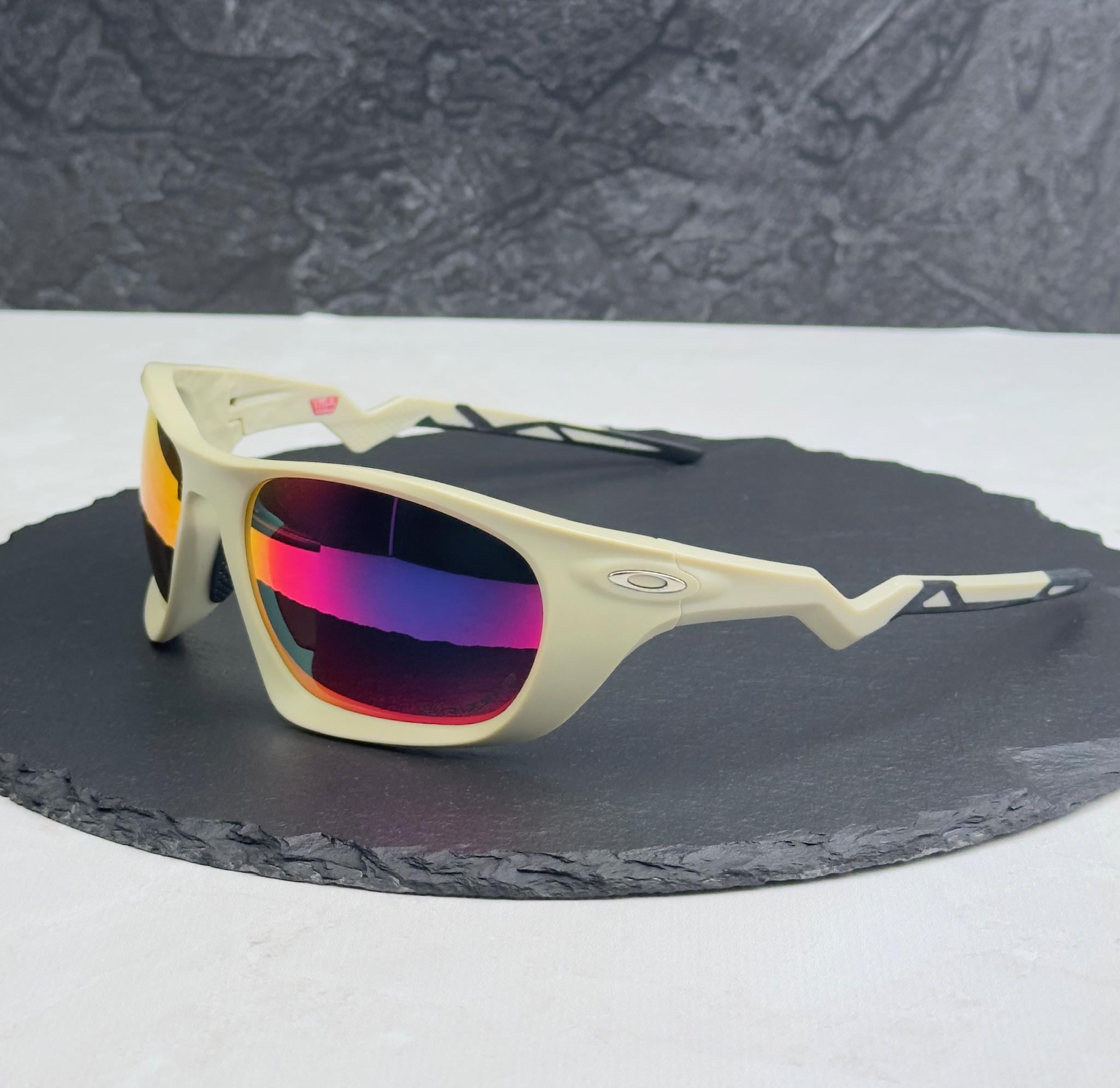Солнцезащитные очки Oakley Lateralis спортивные с зеркальной линзой Prizm Road мужские Бежевый