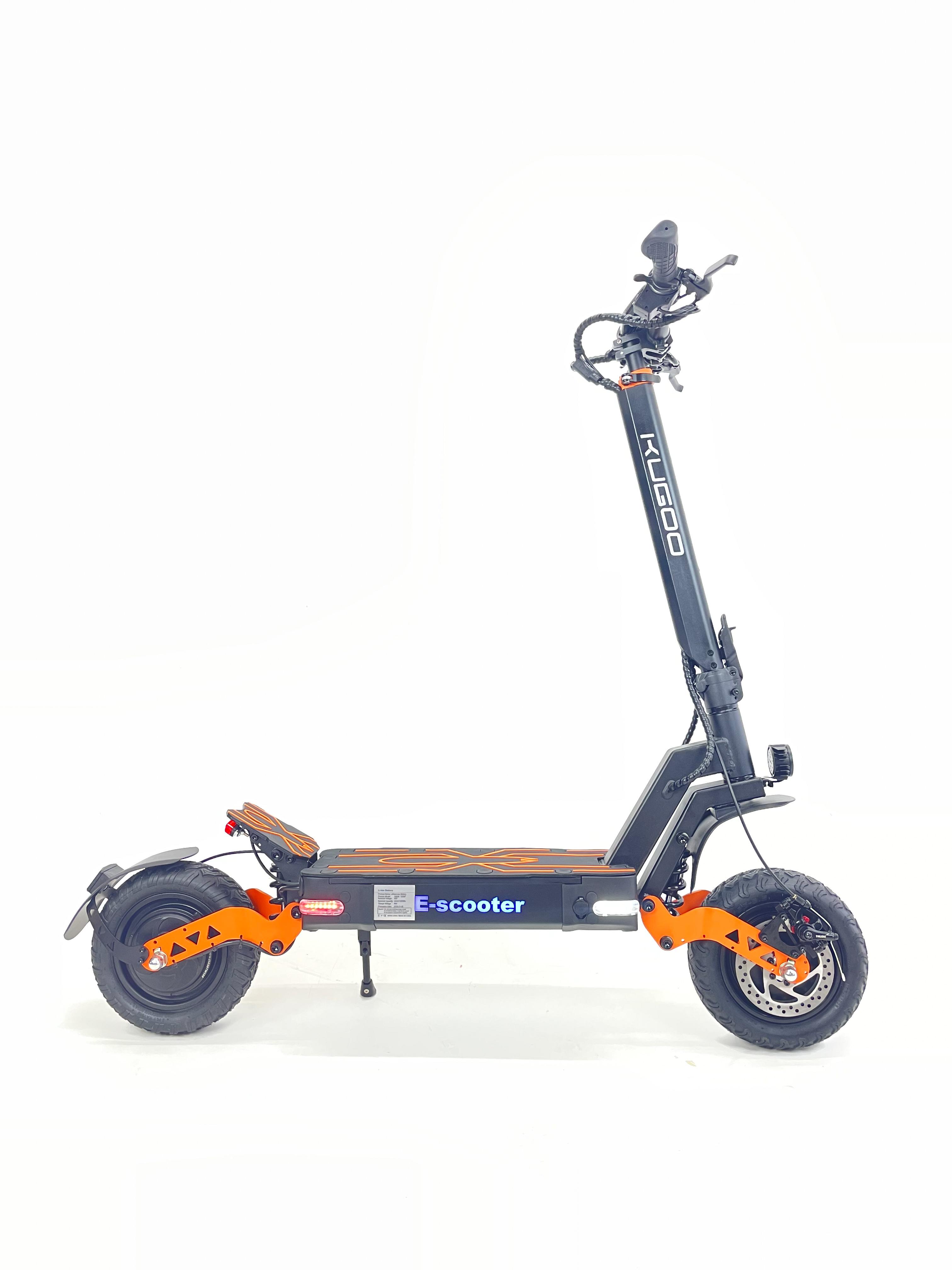 Электросамокат двухмоторный Kugoo E-scooter 4000W 48V 24Ah - фото 3 Электросамокат двухмоторный Kugoo E-scooter 4000W 48V 24Ah - фото 3