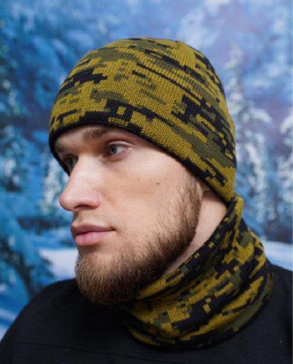 Шапка в'язана чоловіча Піксель (562W)