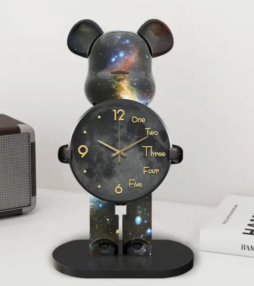 Часы настольные фигурка Bearbrick Космические 30 см (M17172)