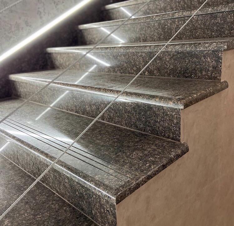 Сходи гранітні (25887461) - фото 2 Сходи гранітні (25887461) - фото 2