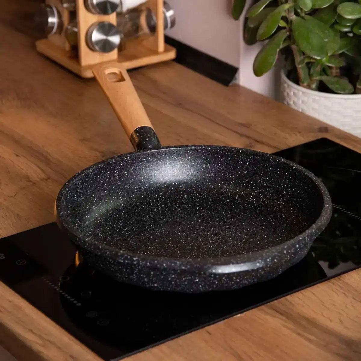 Сковорода MGC мраморное антипригарное покрытие 1,8 л 24 см Черный (HP-4-418B)