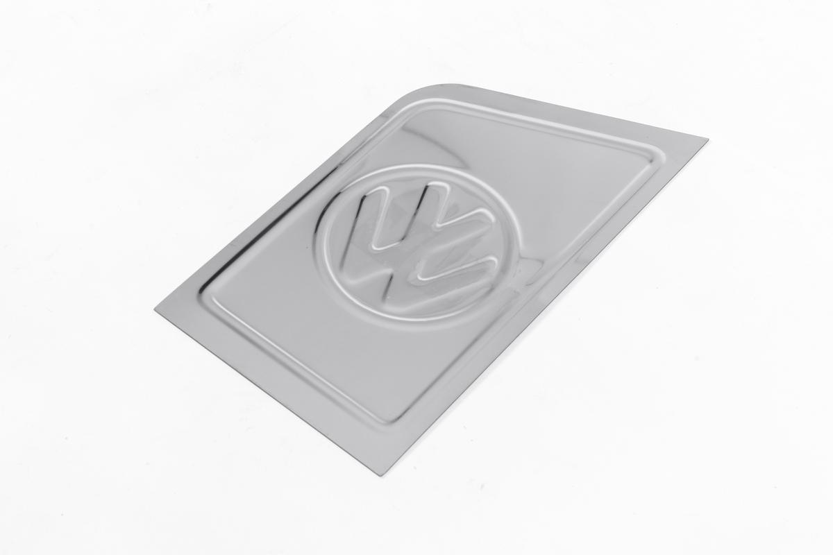 Накладка на люк бензобака с лого VW Carmos для Volkswagen T5 Transporter 2003-2010 гг. нержавеющая сталь Хром