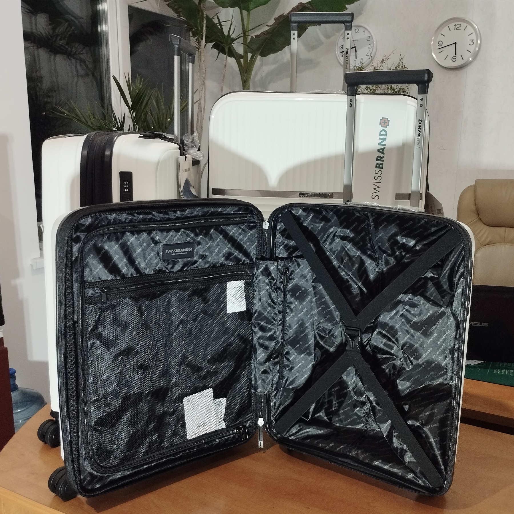 Валіза Swissbrand Malden L White (SWB_LHMAL889L) - фото 6 Валіза Swissbrand Malden L White (SWB_LHMAL889L) - фото 6