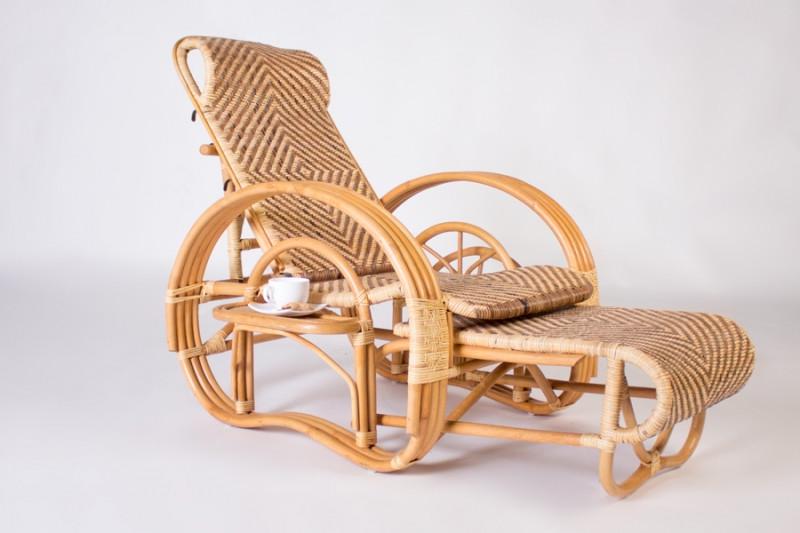Крісло-шезлонг розкладне з висувним пуфиком з натурального ротанга (cr-kr0017)