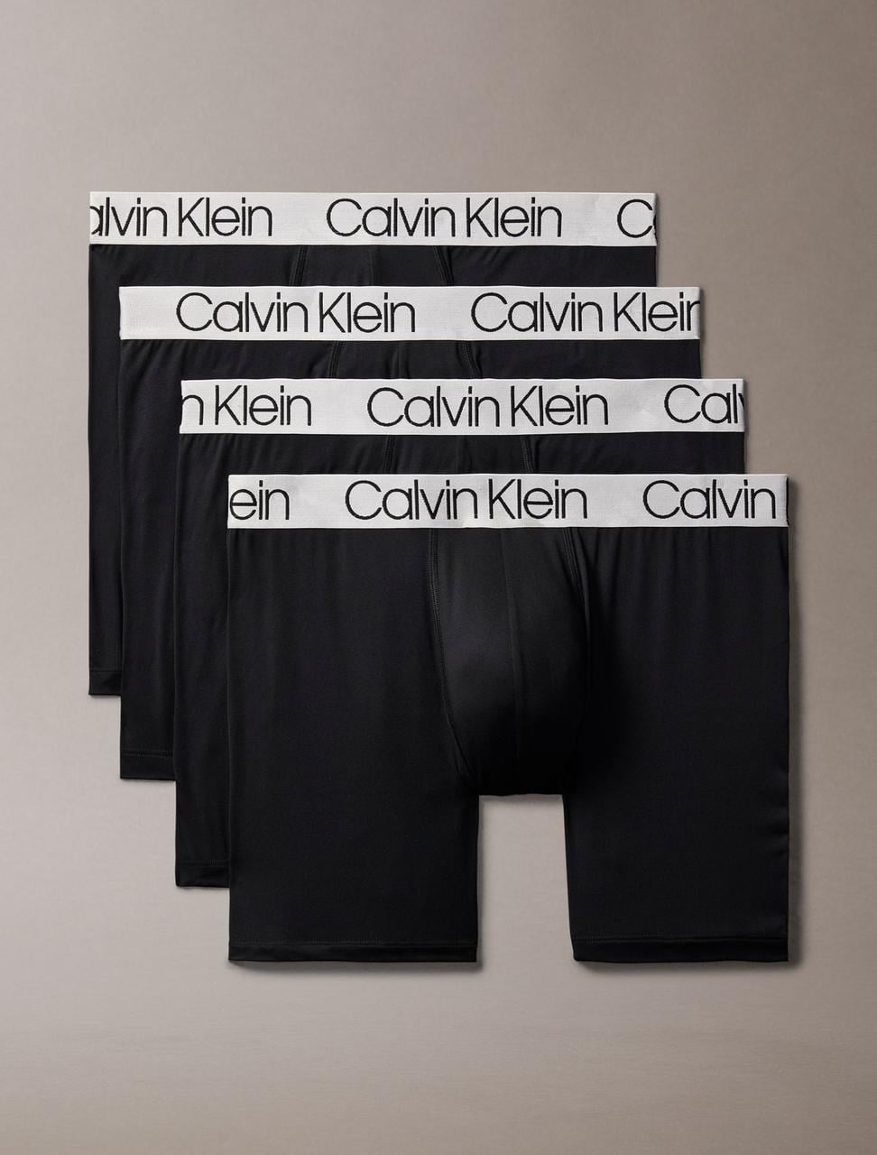 Набір трусів боксери Calvin Klein Chromatic Boxer Brie L 4 шт. Чорний (2510500286)