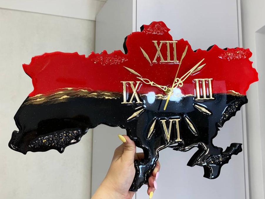 Часы настенные из эпоксидной смолы Карта Украины 50x34 см