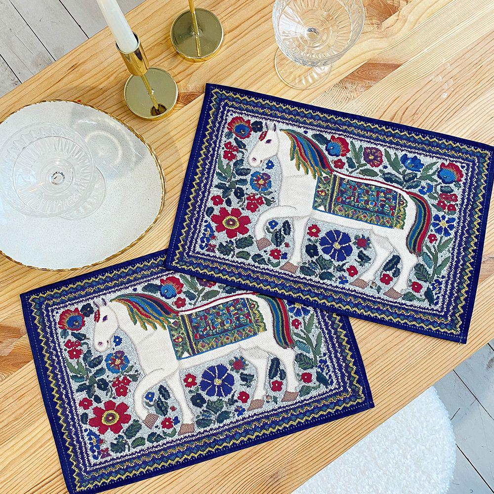 Салфетка тканевая сервировочная Presentville под тарелку Лошадь. Народный стиль 40х27 см2 шт. (SRVS_R_26NY012)