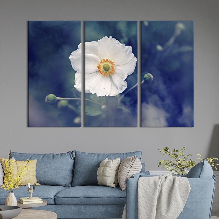 Картина на холсте триптих Белые цветы анемоны лесной 156x100 см (772-31)
