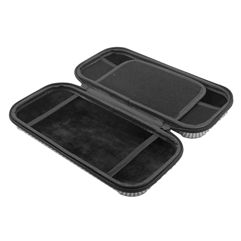 Чехол-кейс IPLAY для Nintendo Switch под карбон OLED Silver - фото 3 Чехол-кейс IPLAY для Nintendo Switch под карбон OLED Silver - фото 3