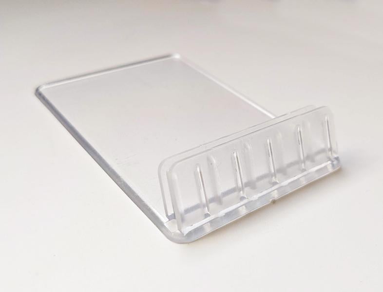 Пластиковий цінникотримач-підставка 75° 40х60 мм