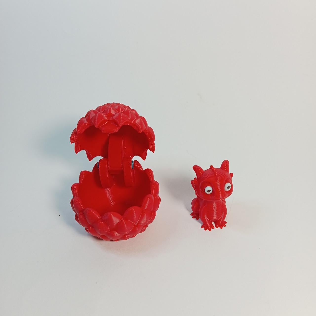 Шкатулка декоративная Tiny Dragon Egg Box Sturdier 8 см 3D-печать