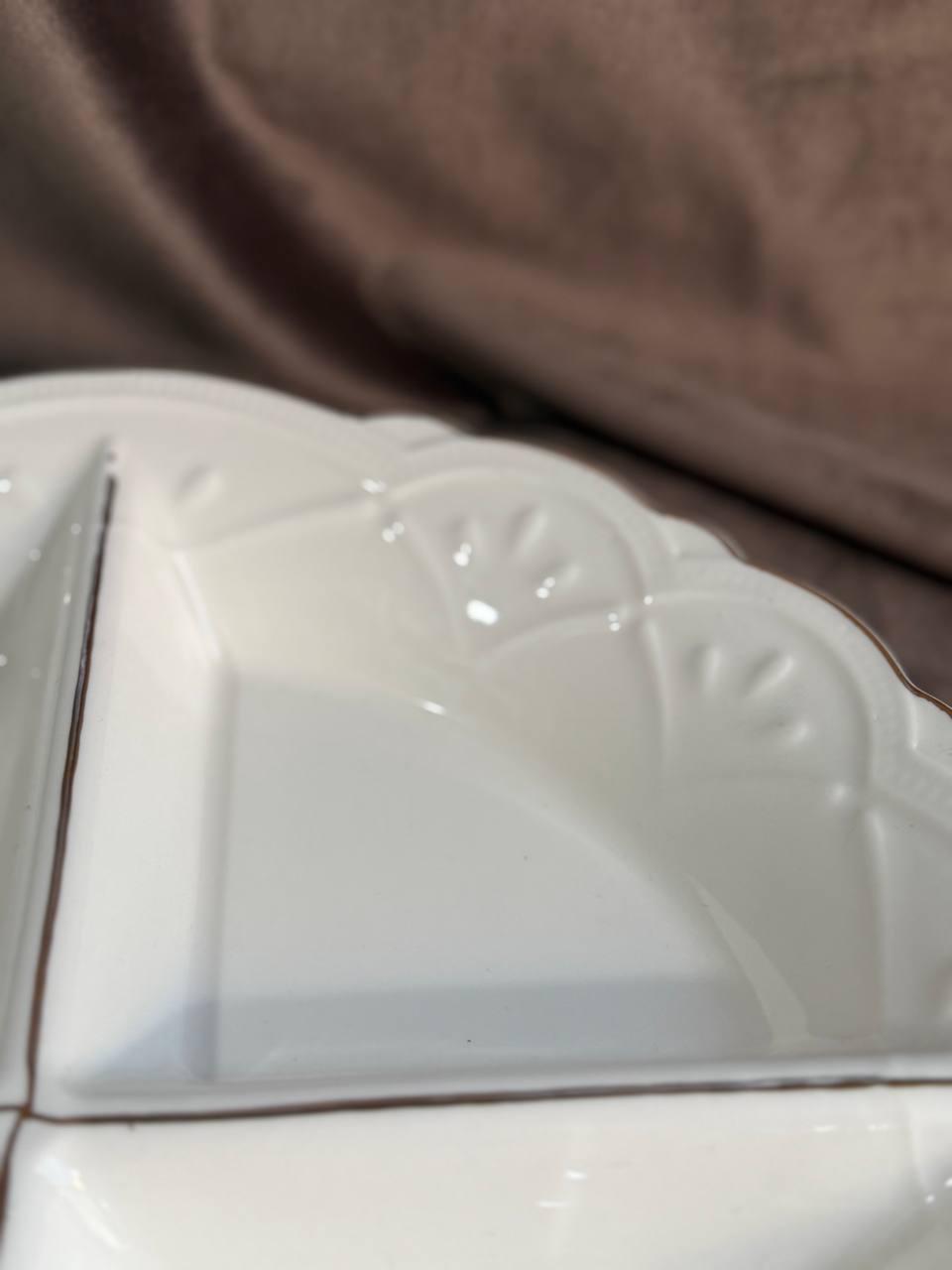 Менажниця керамічна YIWU HP-20-30 4-х секційна 27 см Білий (HP-20-30) - фото 3 Менажниця керамічна YIWU HP-20-30 4-х секційна 27 см Білий (HP-20-30) - фото 3