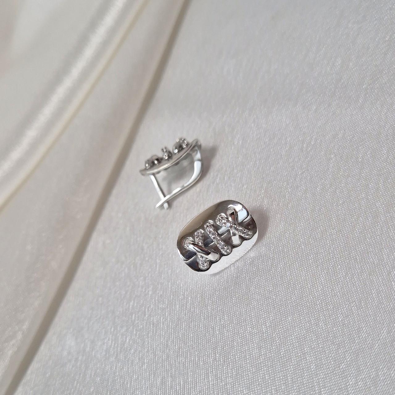 Серьги в белых камнях руан серебро 925 пробы родированное 6,58 г (2903рс)