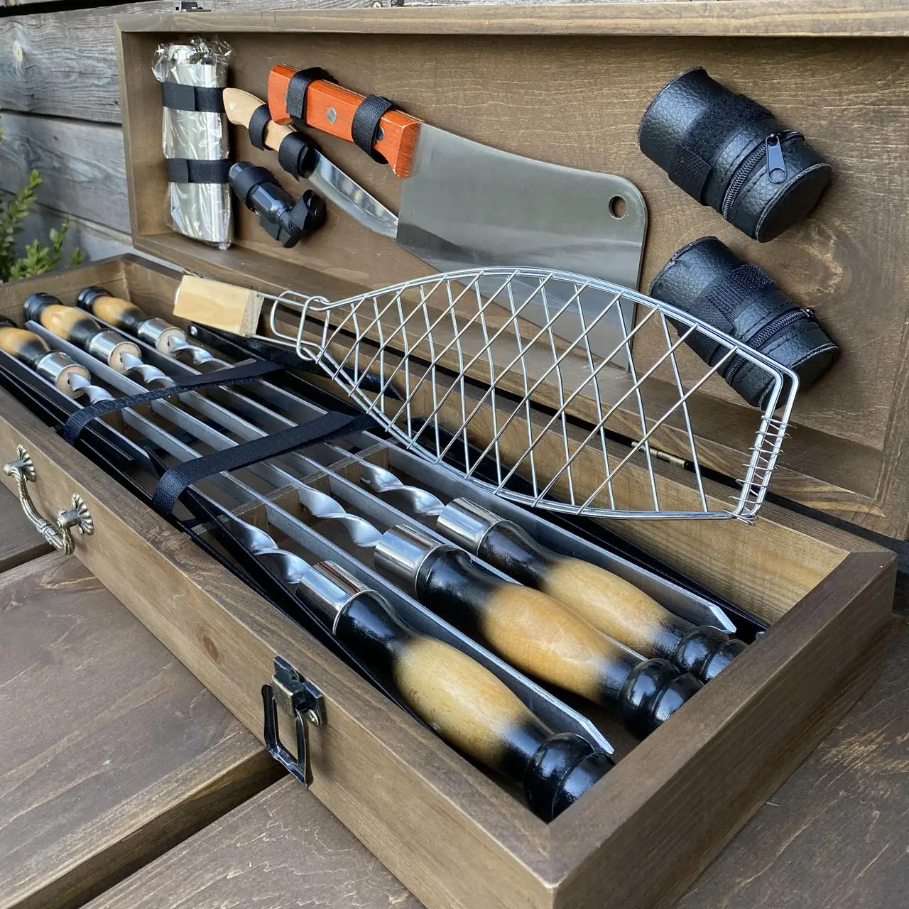 Набор шампуров подарочный Мастер BBQ ручной работы (14-17-N/B) - фото 4 Набор шампуров подарочный Мастер BBQ ручной работы (14-17-N/B) - фото 4