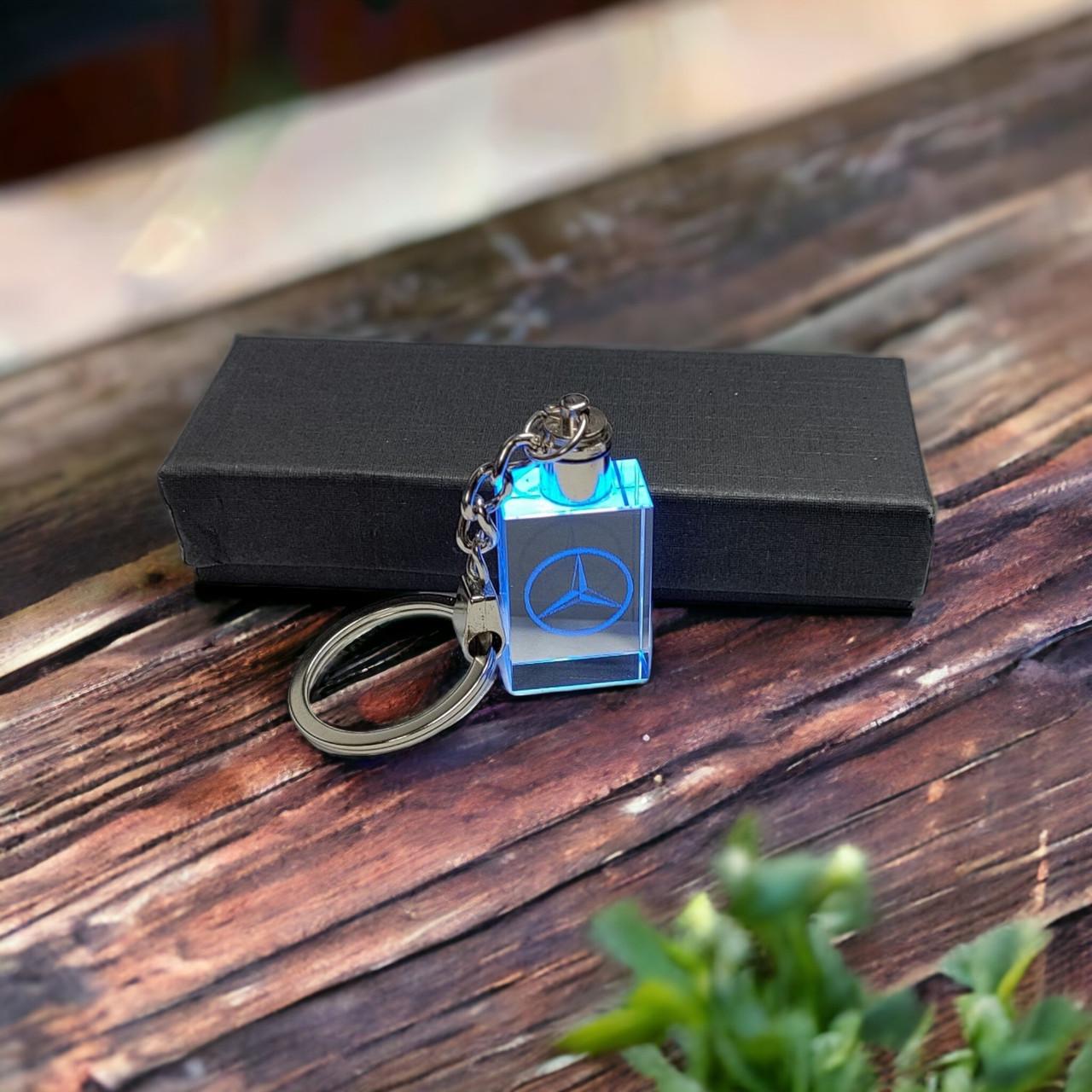 Брелок LED Кристалл MERCEDES прямоугольный (2022816979)