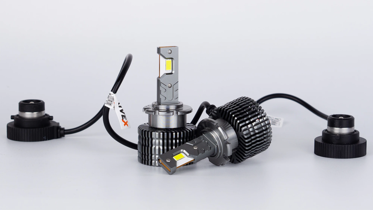 Автомобільні лампи DriveX LED D2 DLX 50W 6000K CAN під штатний блок (DR-00001350) - фото 3 Автомобільні лампи DriveX LED D2 DLX 50W 6000K CAN під штатний блок (DR-00001350) - фото 3