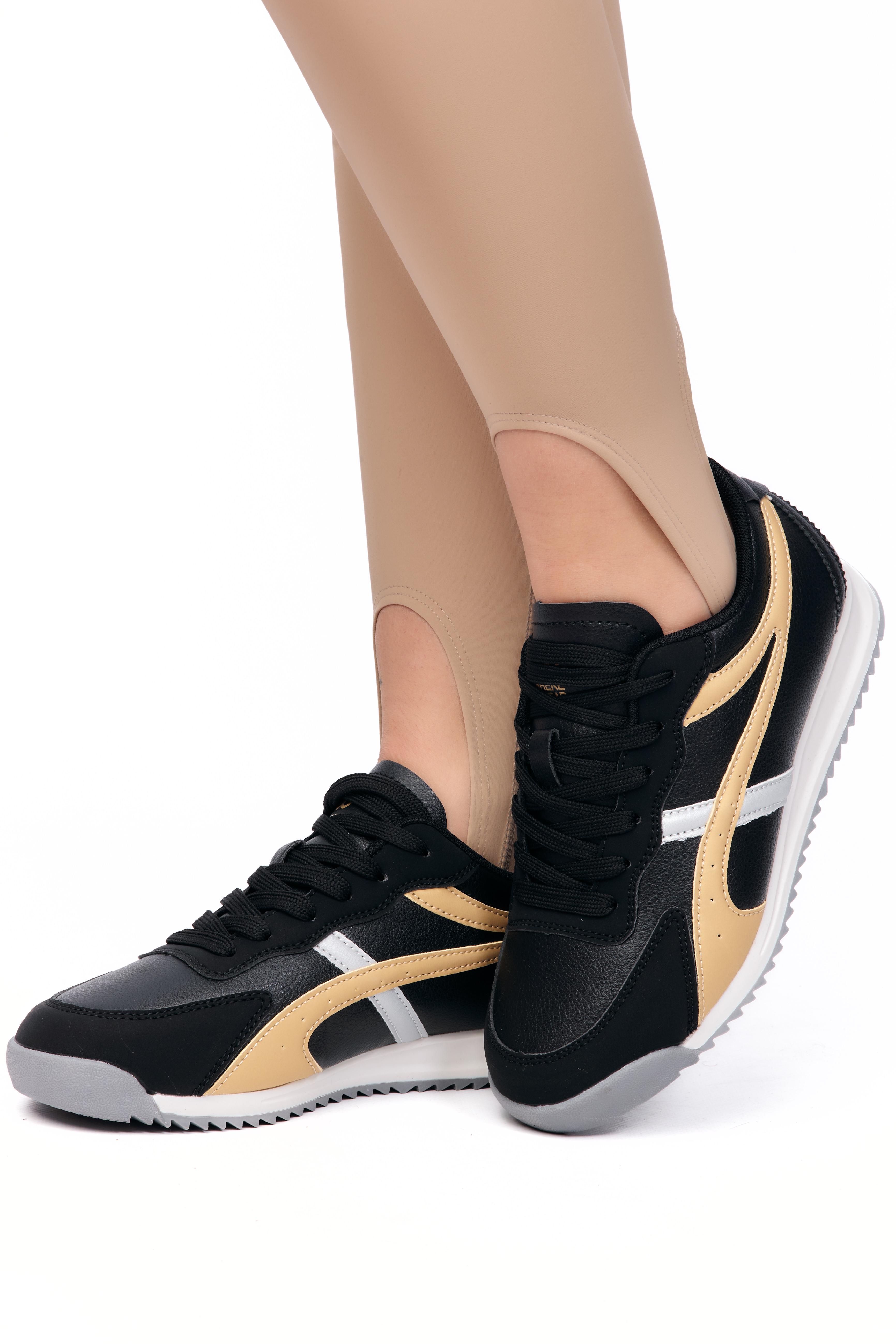 Кроссовки женские Where Uwear 347108 р. 36 Черный (347108_36)
