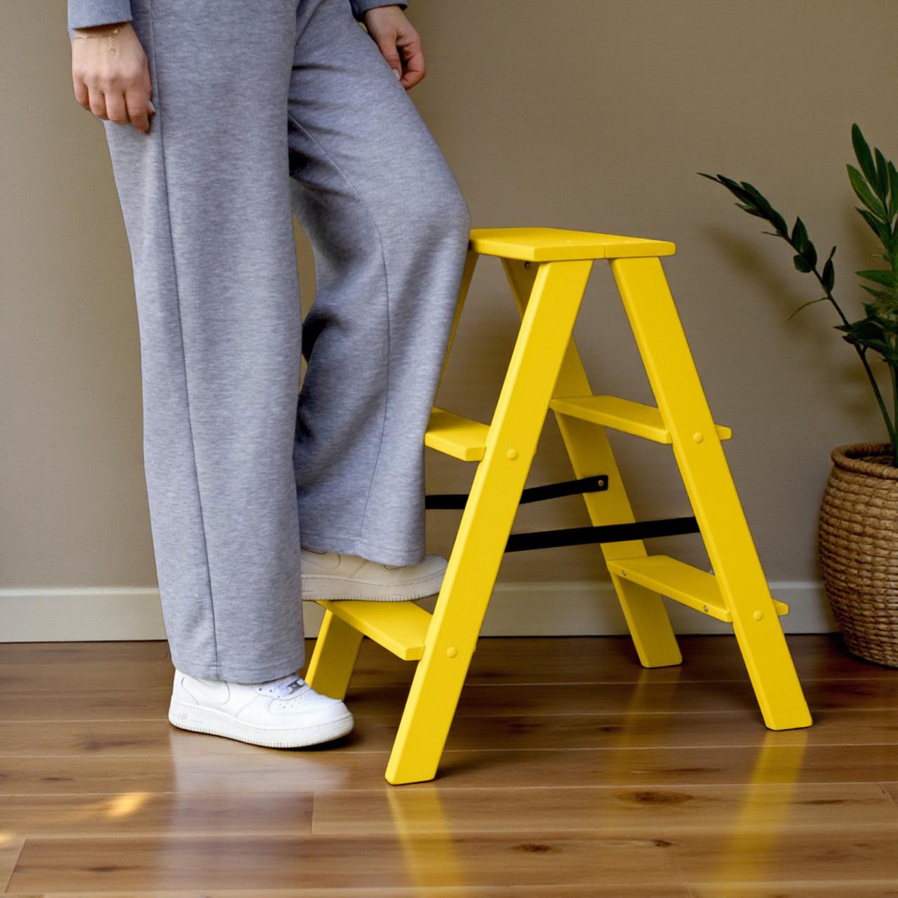 Табурет-лестница деревянный Студія Дерева Вільха Вестерн бытовой двухсторонний 3 ступеньки Желтый (31002893) - фото 4 Табурет-лестница деревянный Студія Дерева Вільха Вестерн бытовой двухсторонний 3 ступеньки Желтый (31002893) - фото 4