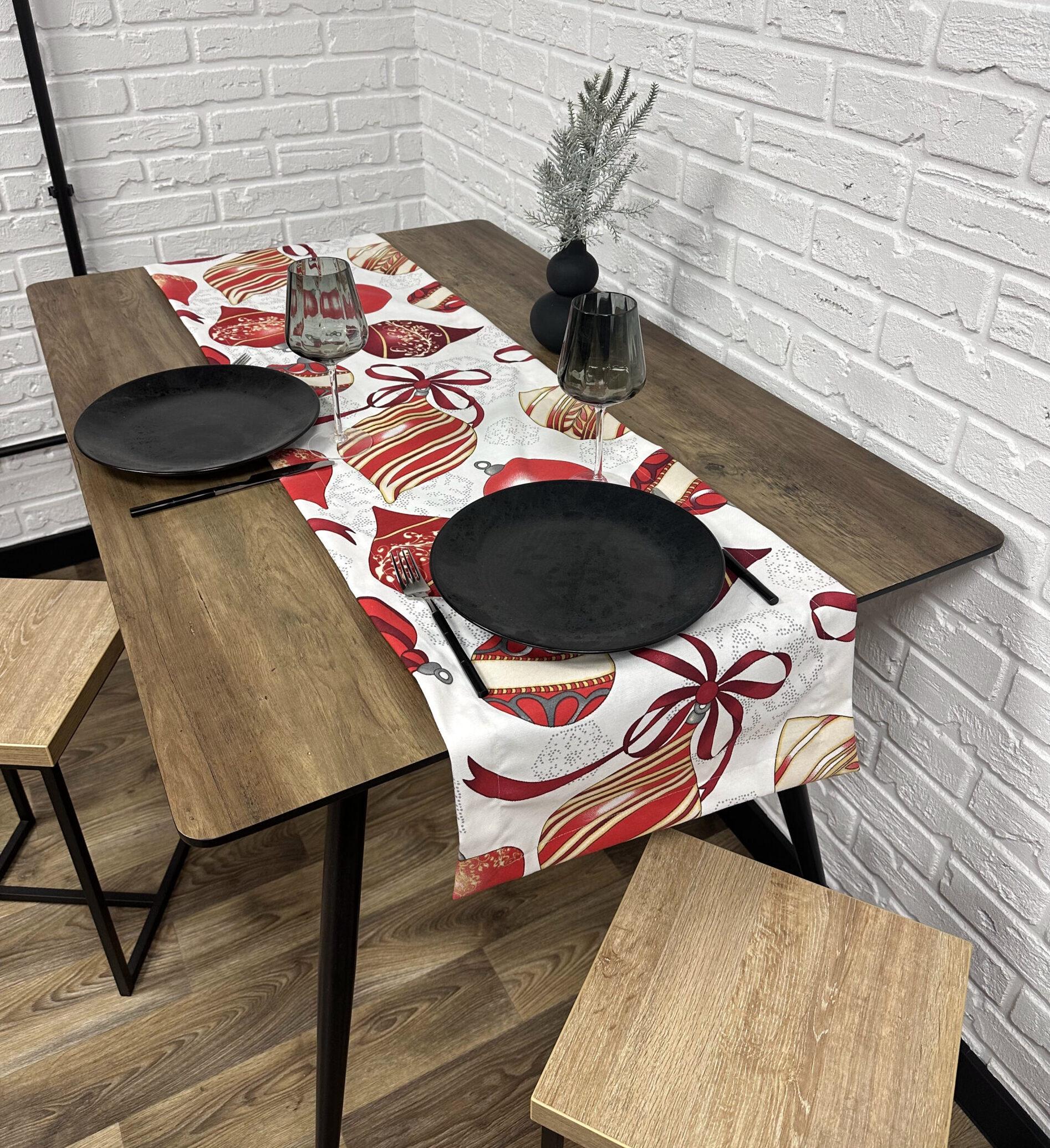 Дорожка на стол Comfort Home X-mas Big Toys новогодняя водоотталкивающая с тефлоновым покрытием 140x40 см (5054030)