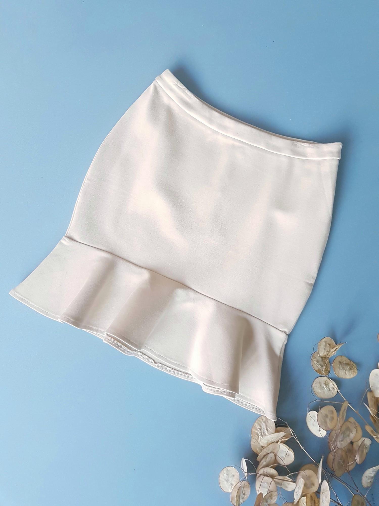 Спідниця зі шляркою внизу NA-KD 8507 S Пісочний (42) - фото 3 Спідниця зі шляркою внизу NA-KD 8507 S Пісочний (42) - фото 3