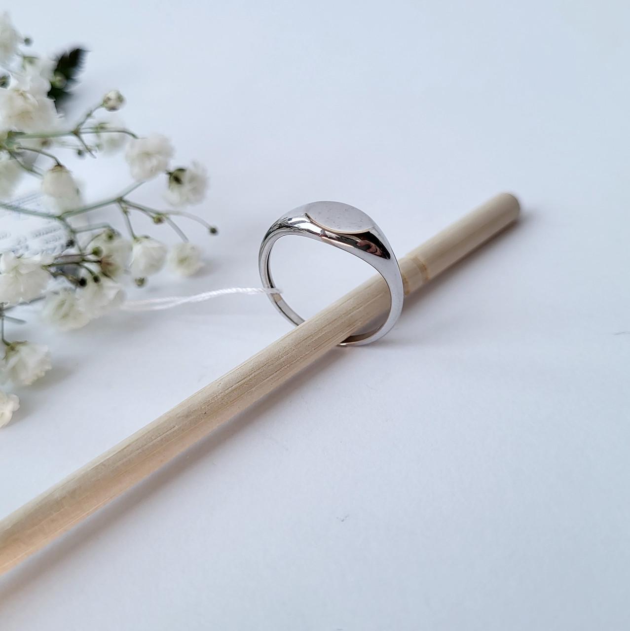 Кольцо серебряное Печатка без камней р. 17 925 пробы 1,65 г (81737)