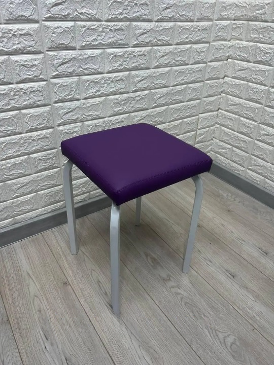 Табурет кухонний Tutty 30х30х45 см Фіолетовий/Білий (28373817)
