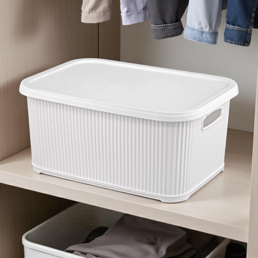 Кошик для зберігання із кришкою та ручками пластиковий 26 л 44x33x23 см (30292583)