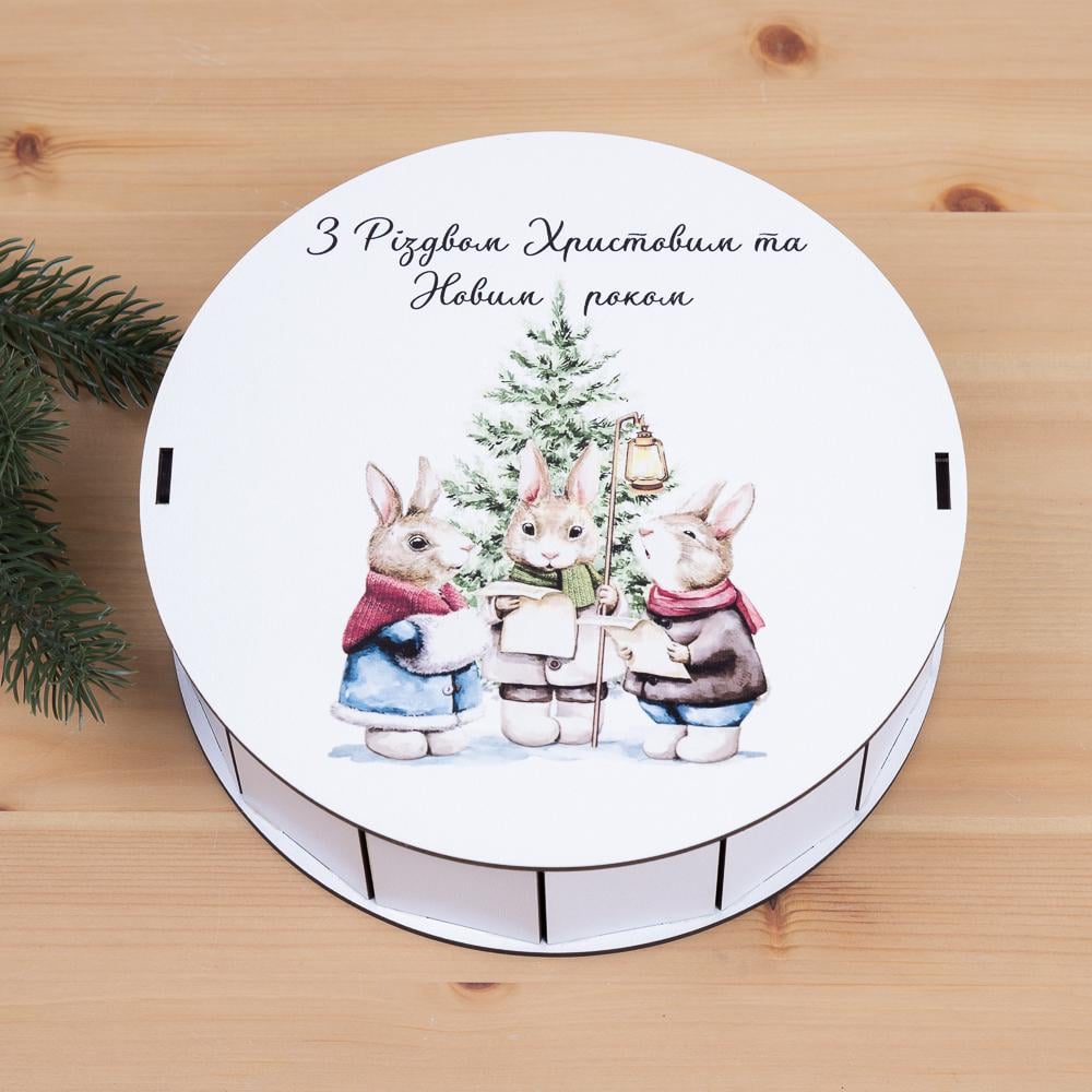 Коробка кругла З Різдвом Христовим 19,5 см (6964-33) - фото 1 Коробка кругла З Різдвом Христовим 19,5 см (6964-33) - фото 1