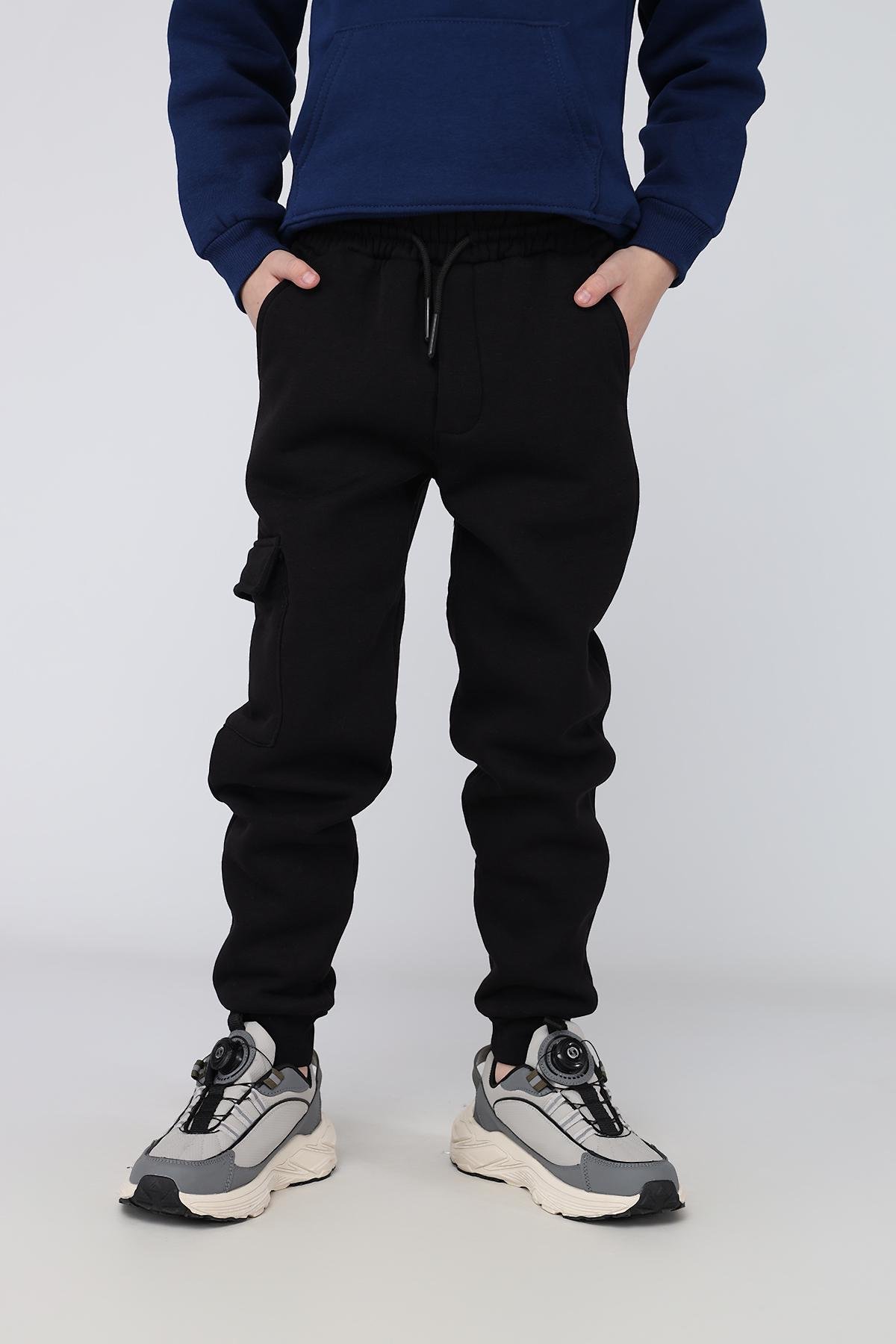 Брюки спортивные для мальчика 134 см Черный (ЦБ-00286455) Брюки спортивные для мальчика 134 см Черный (ЦБ-00286455)