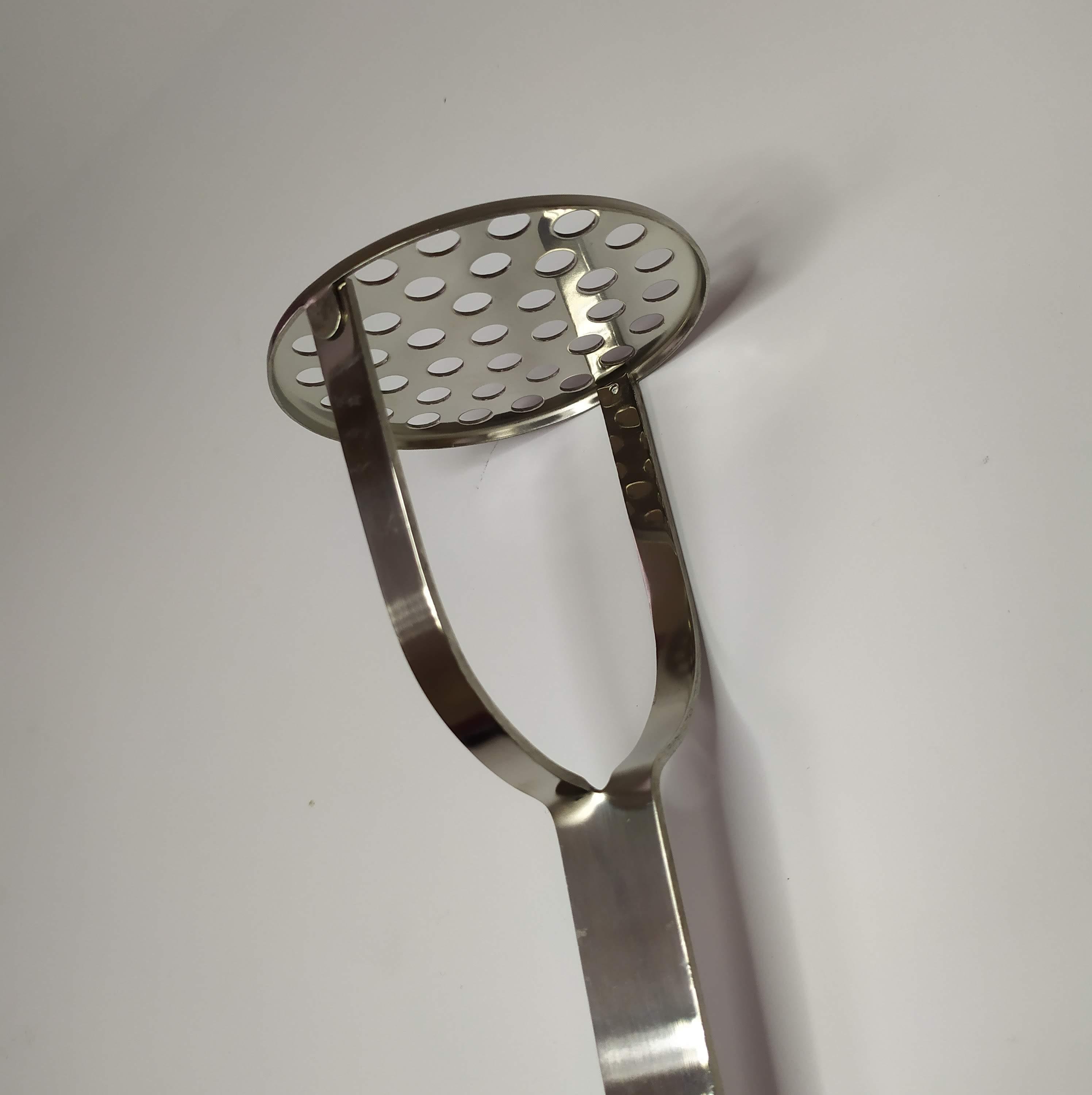 Прес для картофеля Dynasty 31см DN-26943 - фото 2 Прес для картофеля Dynasty 31см DN-26943 - фото 2