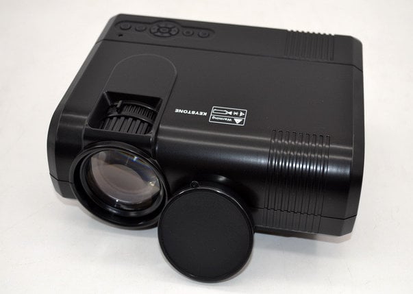 LED проектор L8 1200 люмен 1920х1080 Mpx Wifi