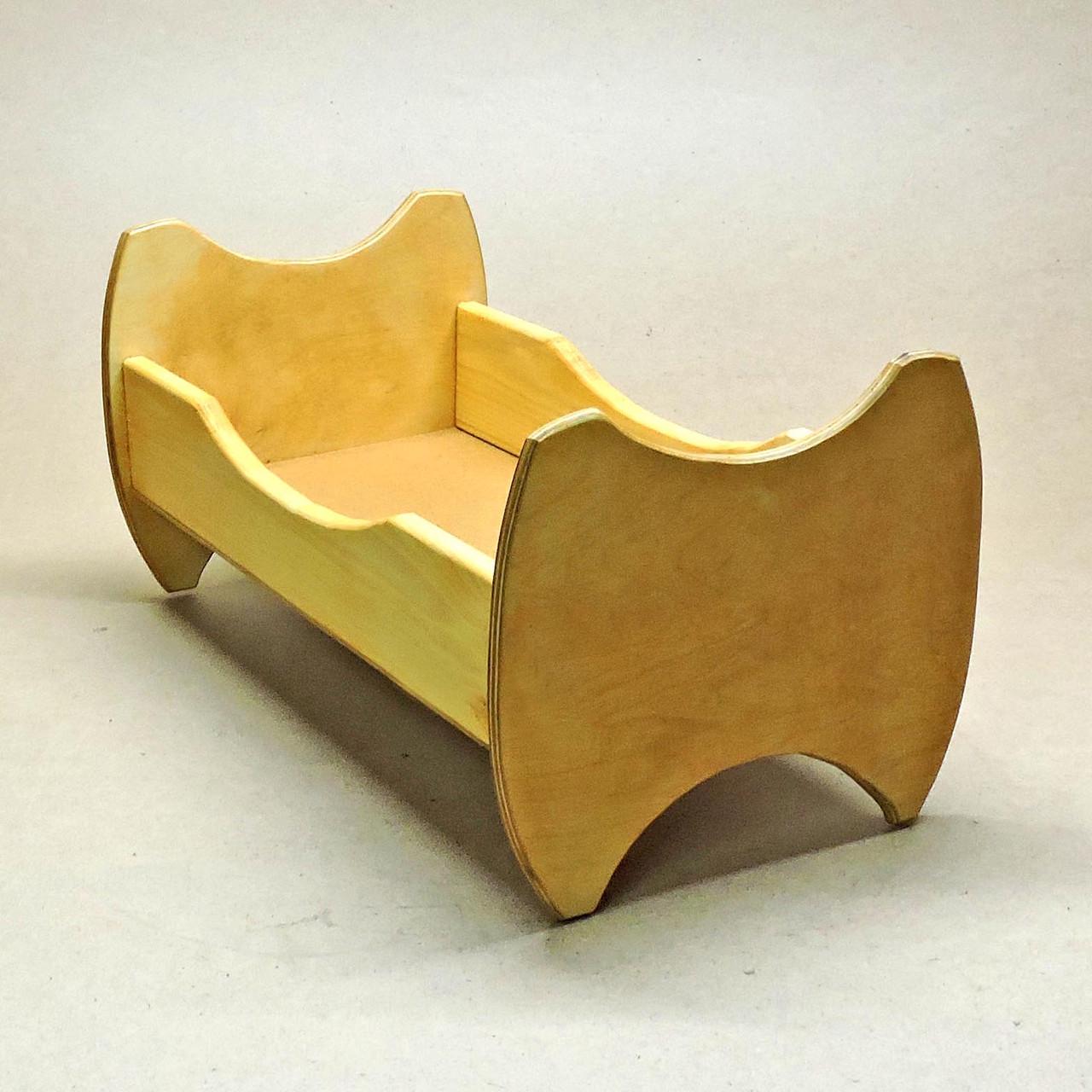 Кровать для кукол из дерева Жасмин Карри (КРТ-000702)