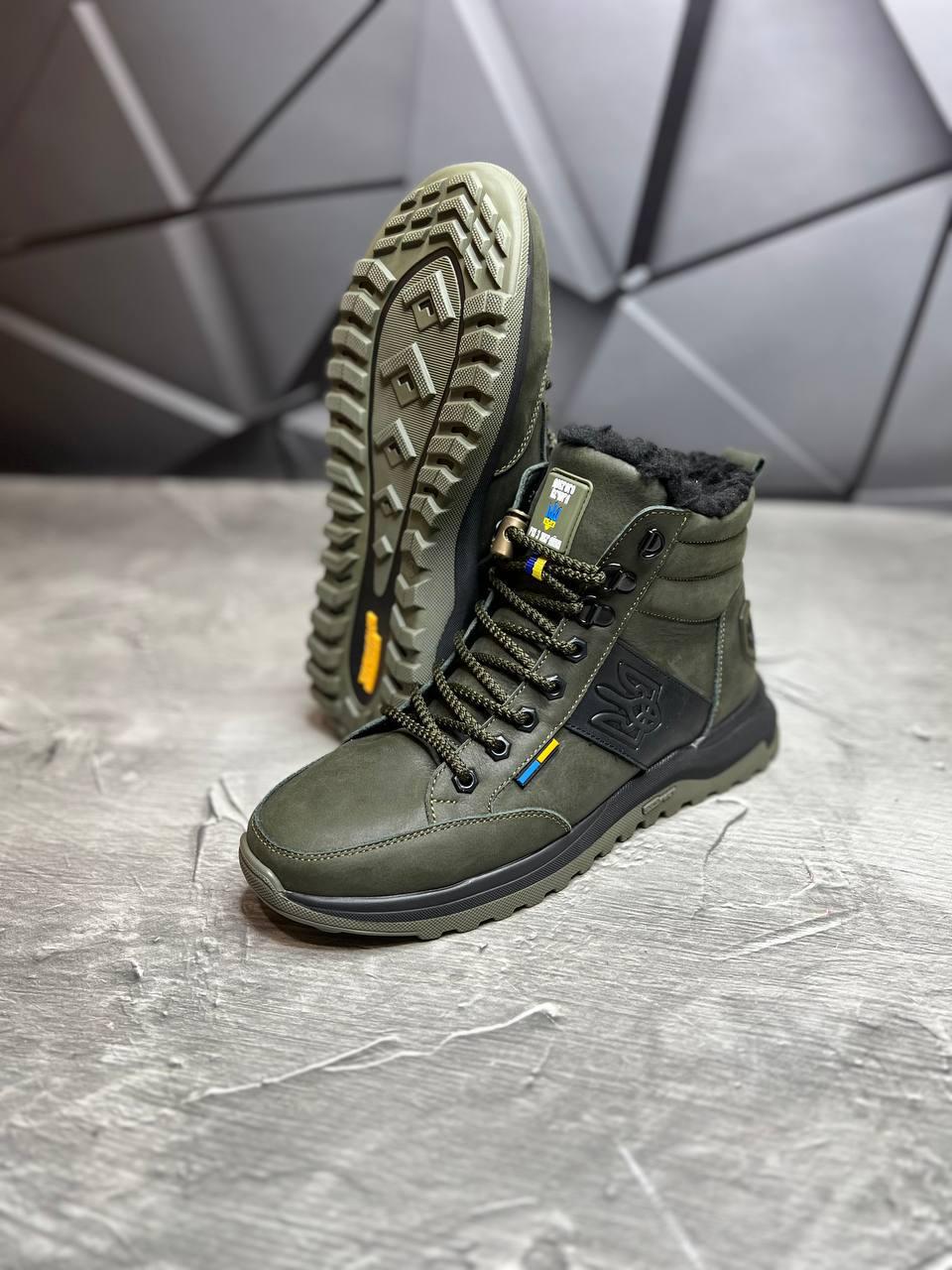 Берці зимові чоловічі з хутром та гербом р. 44 Хакі - фото 4