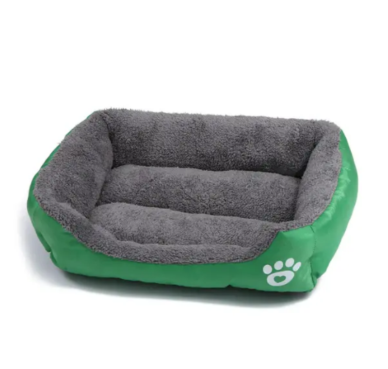 Лежанка-пуф для животных MA319 34 L 66x50 см Зеленый (32465159)