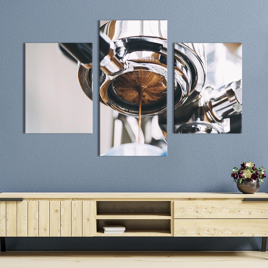 Картина для интерьера Эспрессо из кофемашины 96x60 см (297-32) Картина для интерьера Эспрессо из кофемашины 96x60 см (297-32)