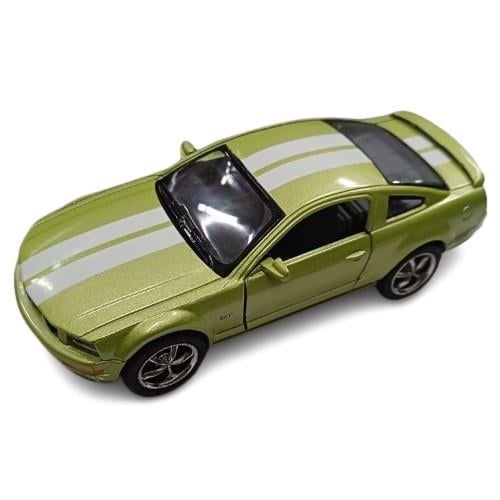 Машинка Kinsmart 2006 Ford Mustang GT Хак/Світлий металік (KT5091WF)
