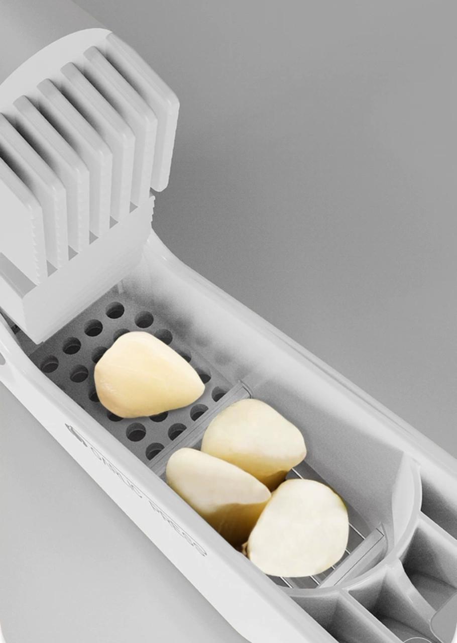 Часникодавка багатофункціональна Garlic Press kit 4 в 1 Білий (2542649684) - фото 3 Часникодавка багатофункціональна Garlic Press kit 4 в 1 Білий (2542649684) - фото 3